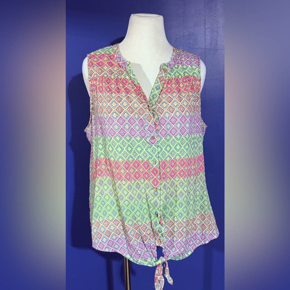 Zac & Rachel Colorful Geometric Sleeveless Button-Down Blouse